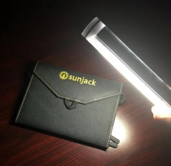 SunJack Waterproof LightStick and Smart Phone Charger - Image 4